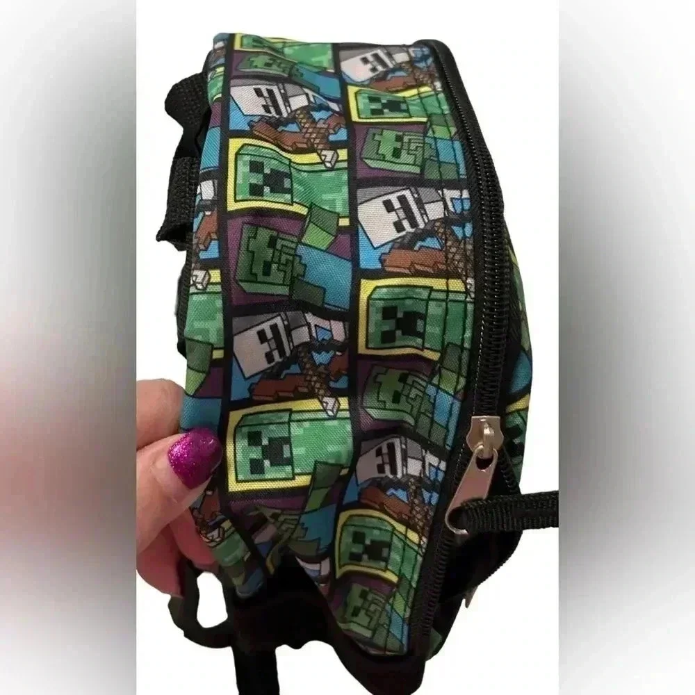 Minecraft MOJANG Creeper Mini-backpack in EUC. Great for back to school.